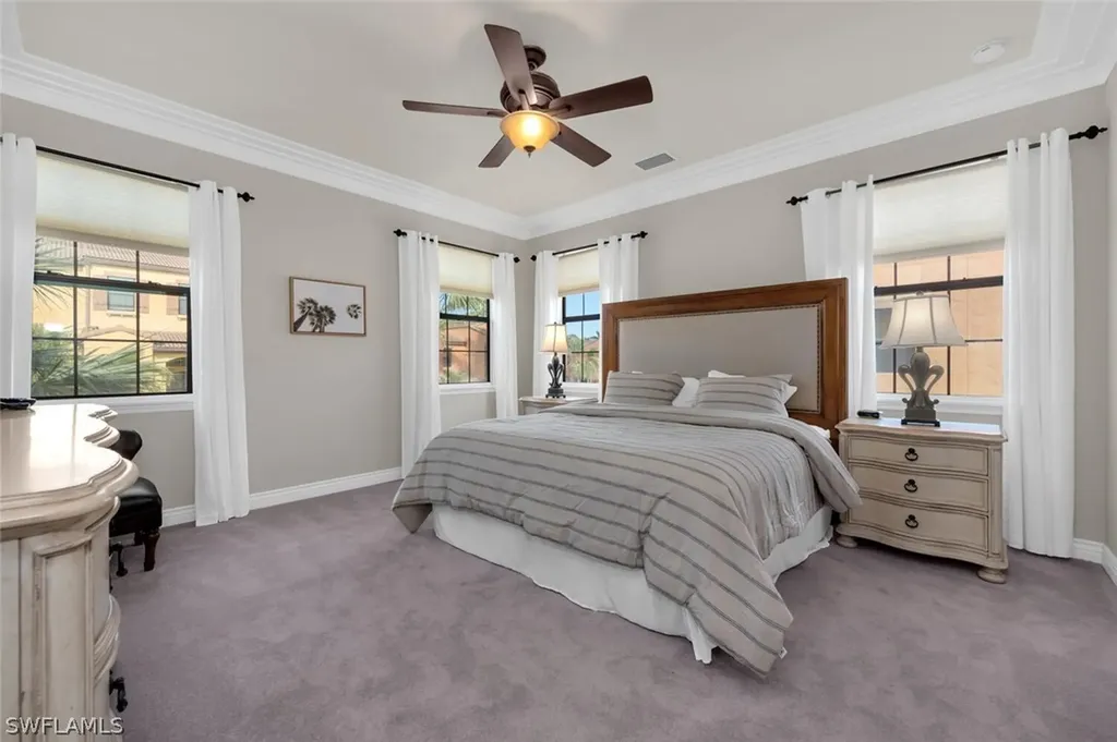 9066 Albion Lane N Naples FL 34113