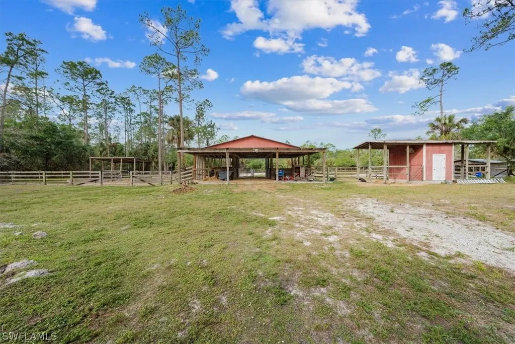 595 31st Street NW Naples FL 34120