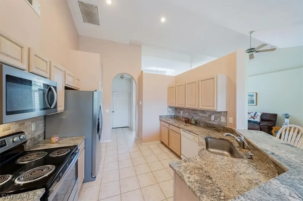 595 31st Street NW Naples FL 34120