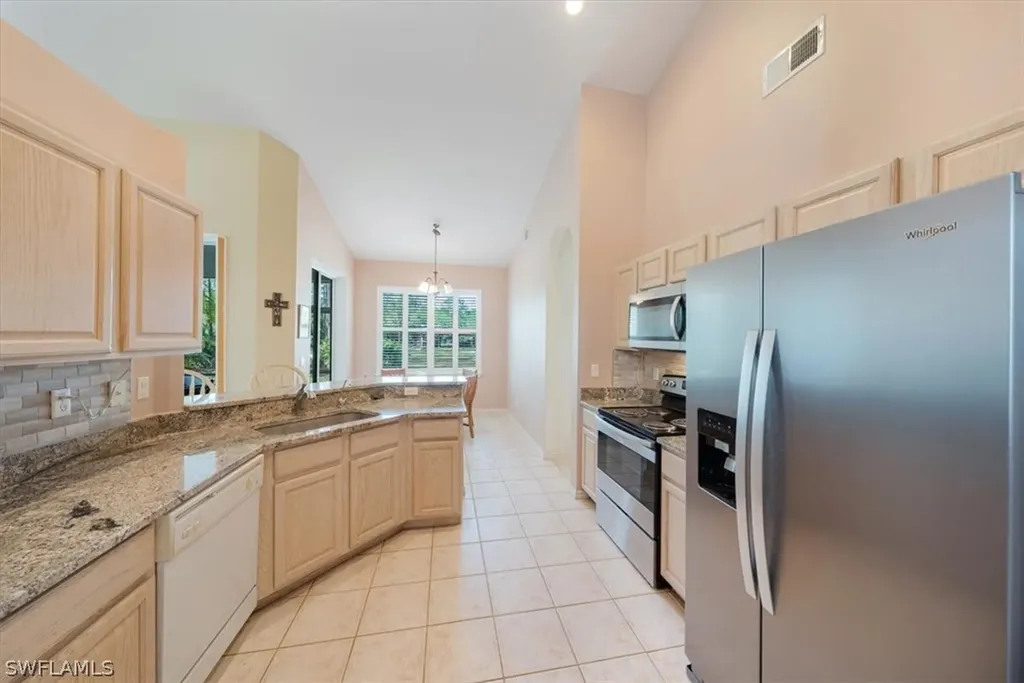 595 31st Street NW Naples FL 34120