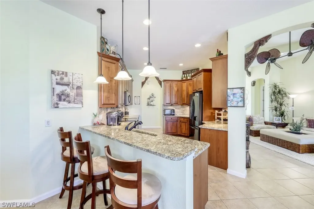 8219 Potomac Lane Naples FL 34104