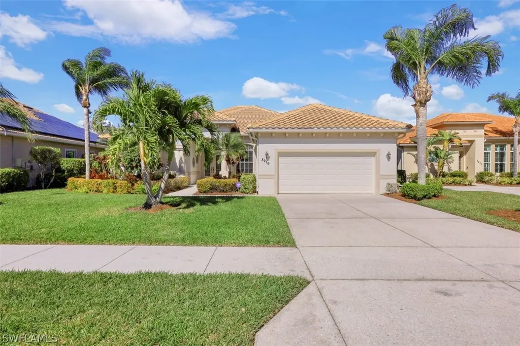8219 Potomac Lane Naples FL 34104