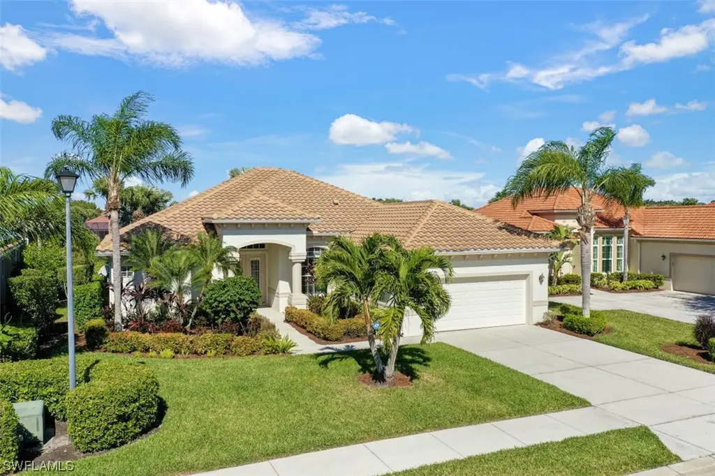 8219 Potomac Lane Naples FL 34104