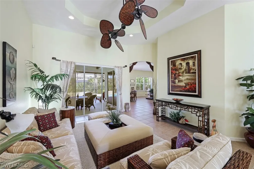 8219 Potomac Lane Naples FL 34104