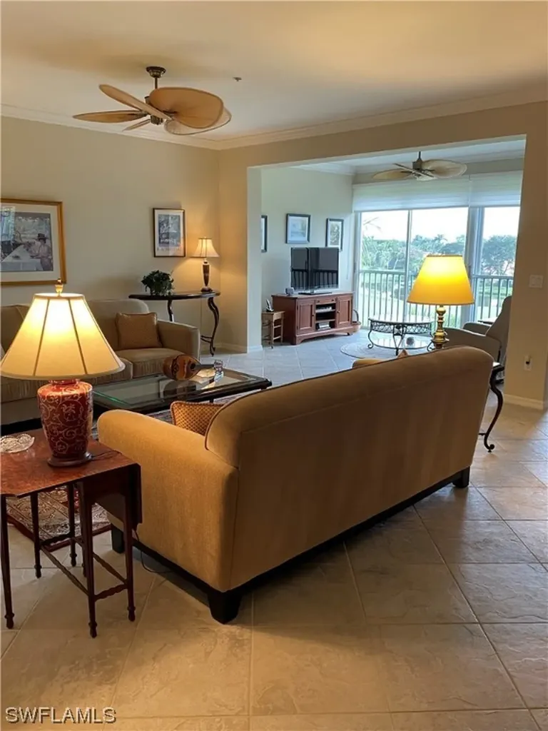 Naples FL, 1540 Clermont Drive, Unit F-302