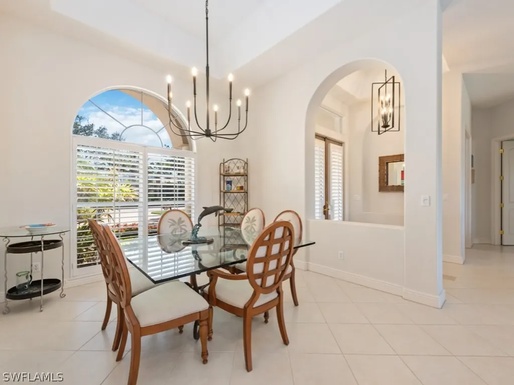948 Glen Lake Circle Naples FL 34119