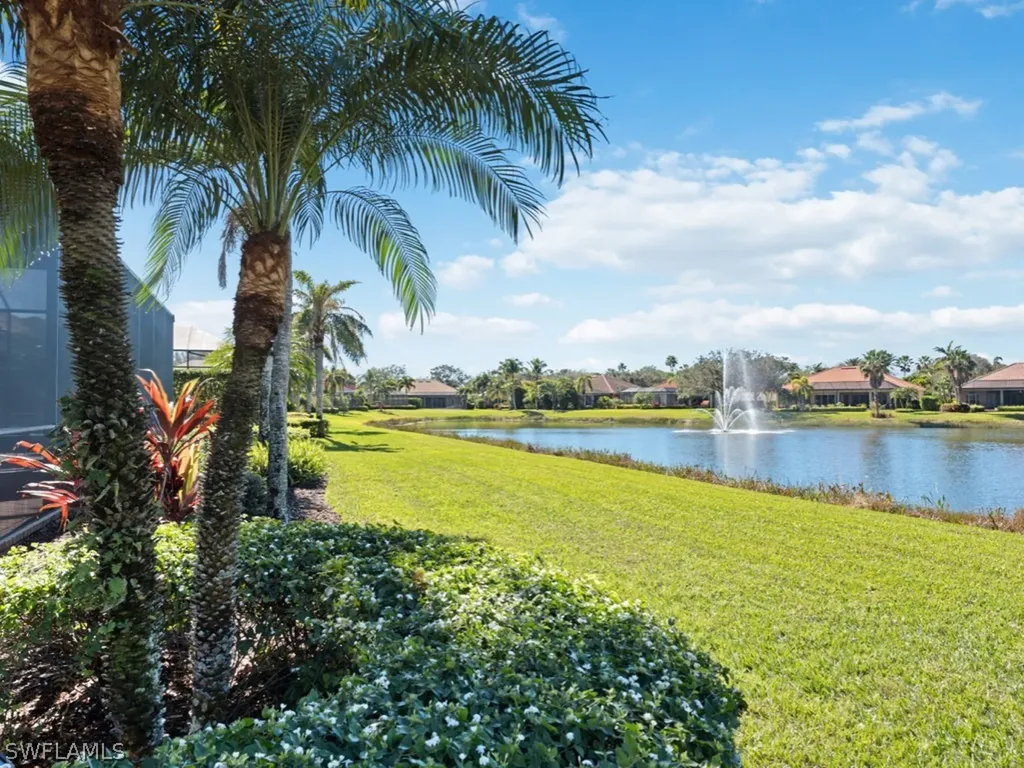948 Glen Lake Circle Naples FL 34119