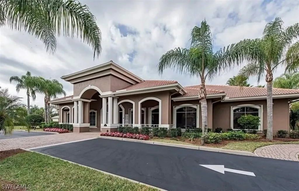 14690 Beaufort Circle Naples FL 34119