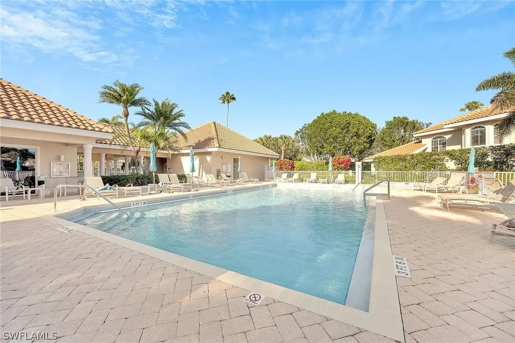 8444 Abbington Circle Naples FL 34108