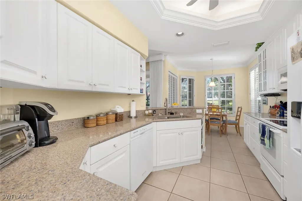 8444 Abbington Circle Naples FL 34108