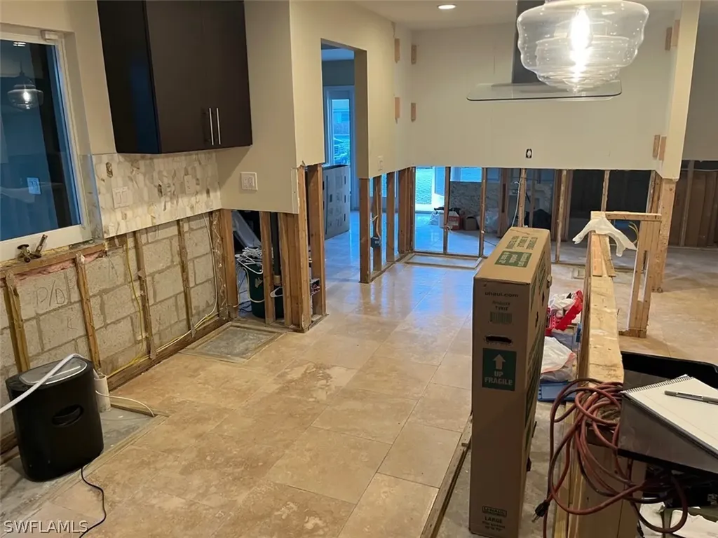 718 Old Trail Drive Naples FL 34103