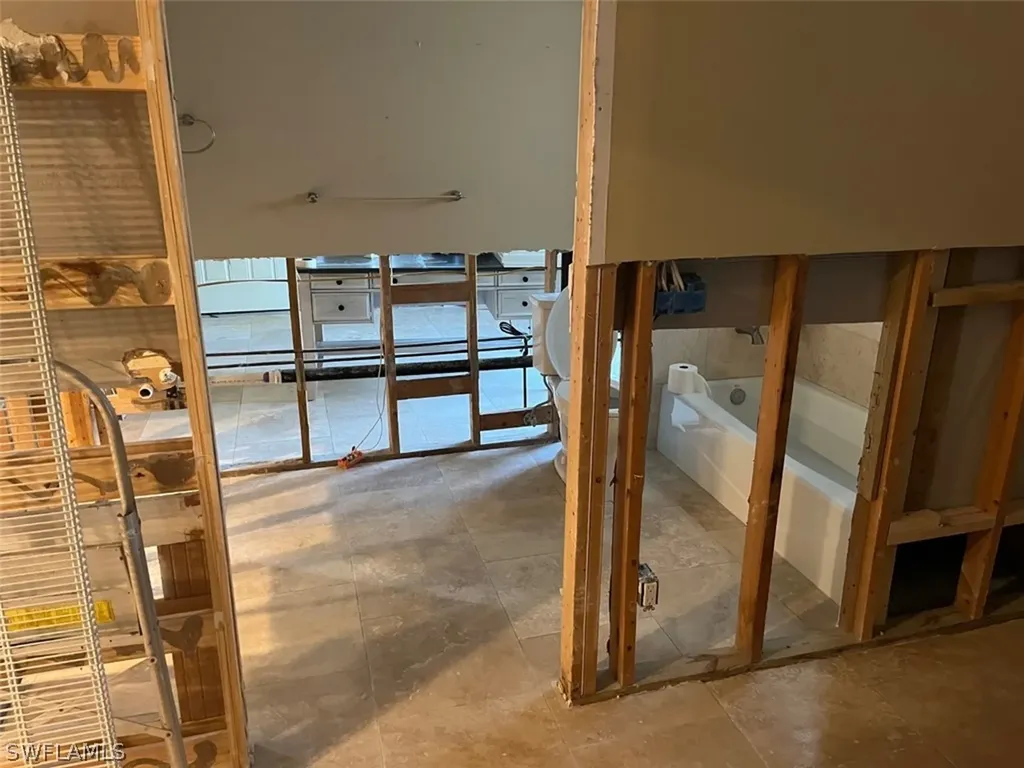 718 Old Trail Drive Naples FL 34103