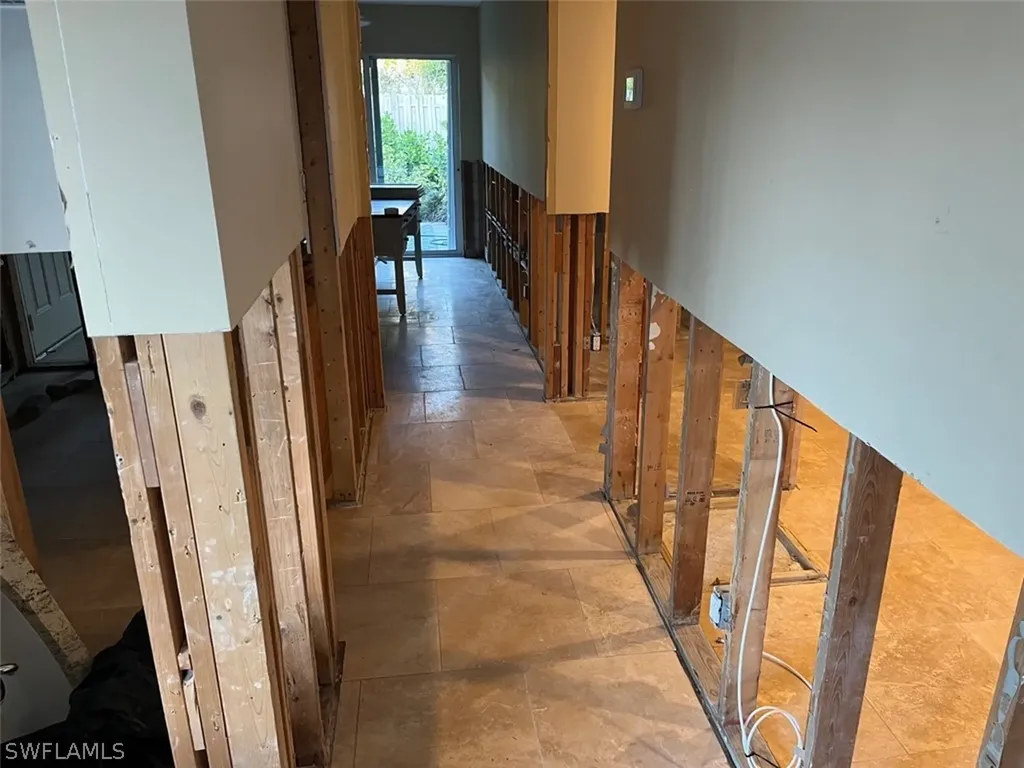 718 Old Trail Drive Naples FL 34103
