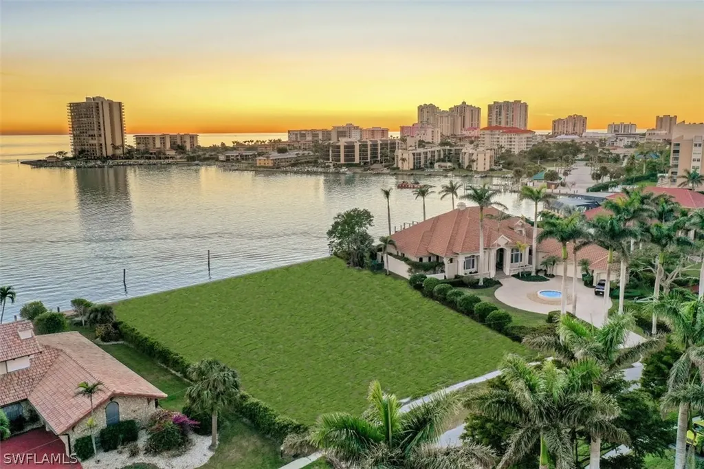 1355 Caxambas Court Marco Island FL 34145