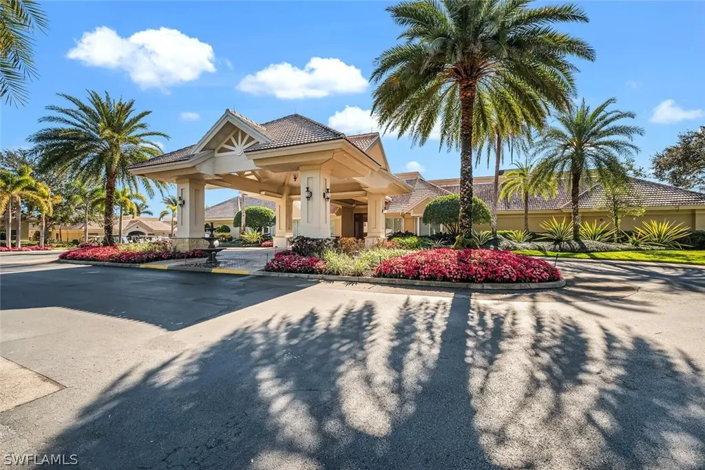 28024 Cavendish Court Bonita Springs FL 34135