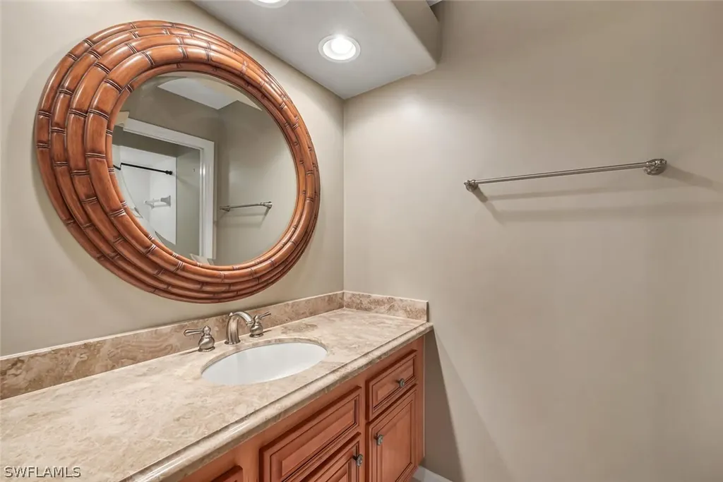 28024 Cavendish Court Bonita Springs FL 34135