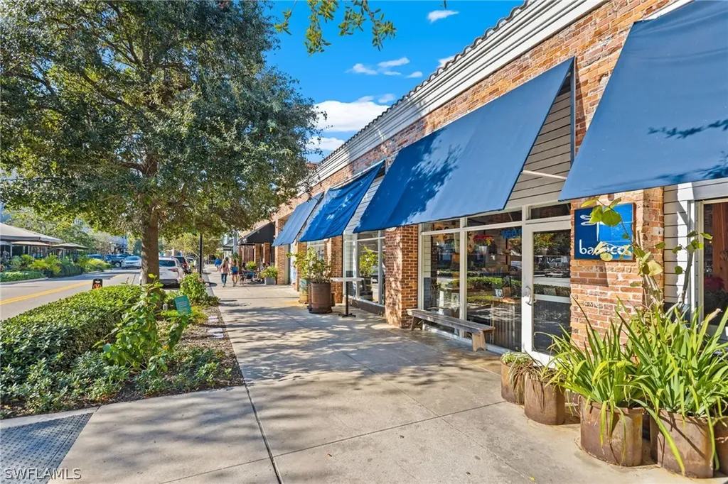 608 S Dakota Avenue Tampa FL 33606