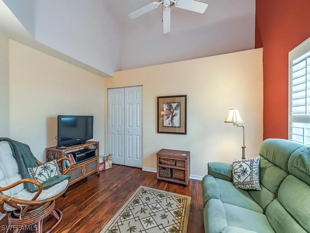 5708 Greenwood Circle Naples FL 34112