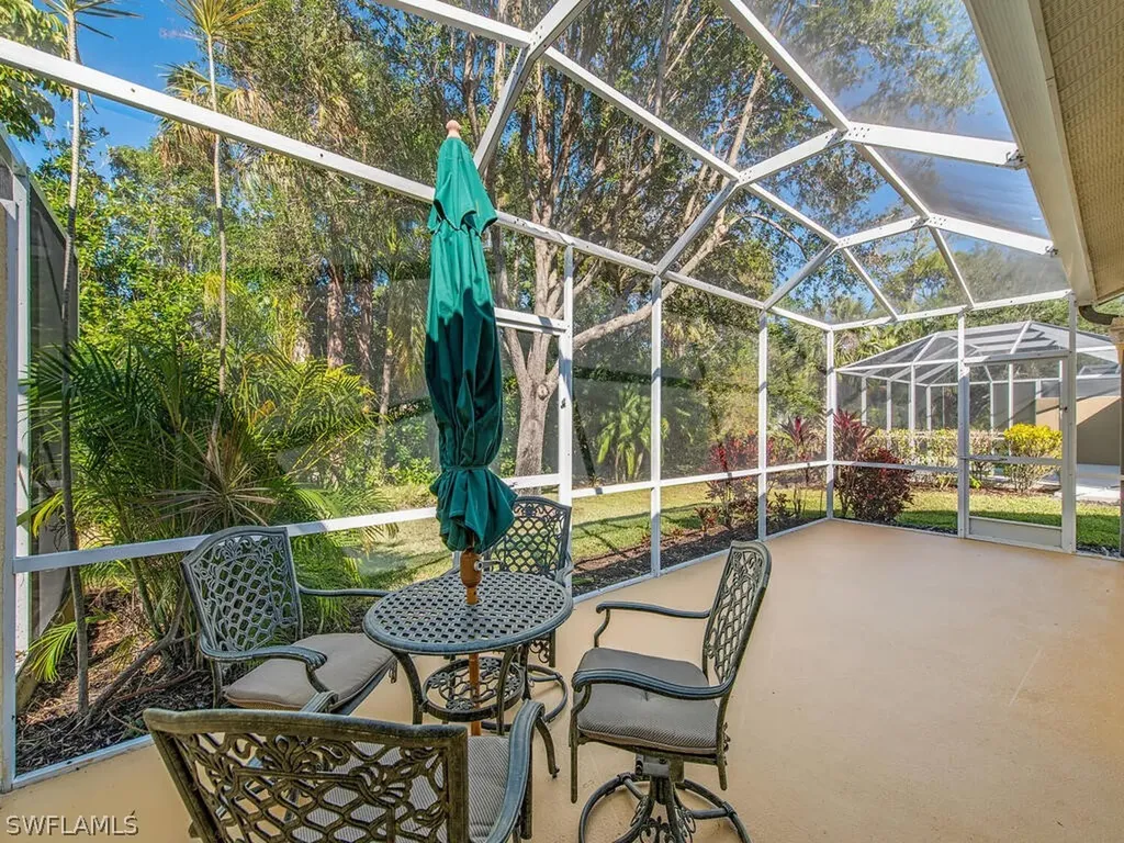 5708 Greenwood Circle Naples FL 34112