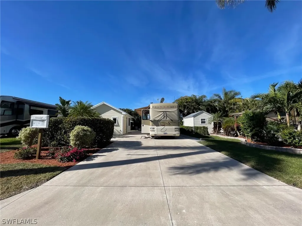 Lot 37 3011 W Riverbend Resort Boulevard Labelle FL 33935