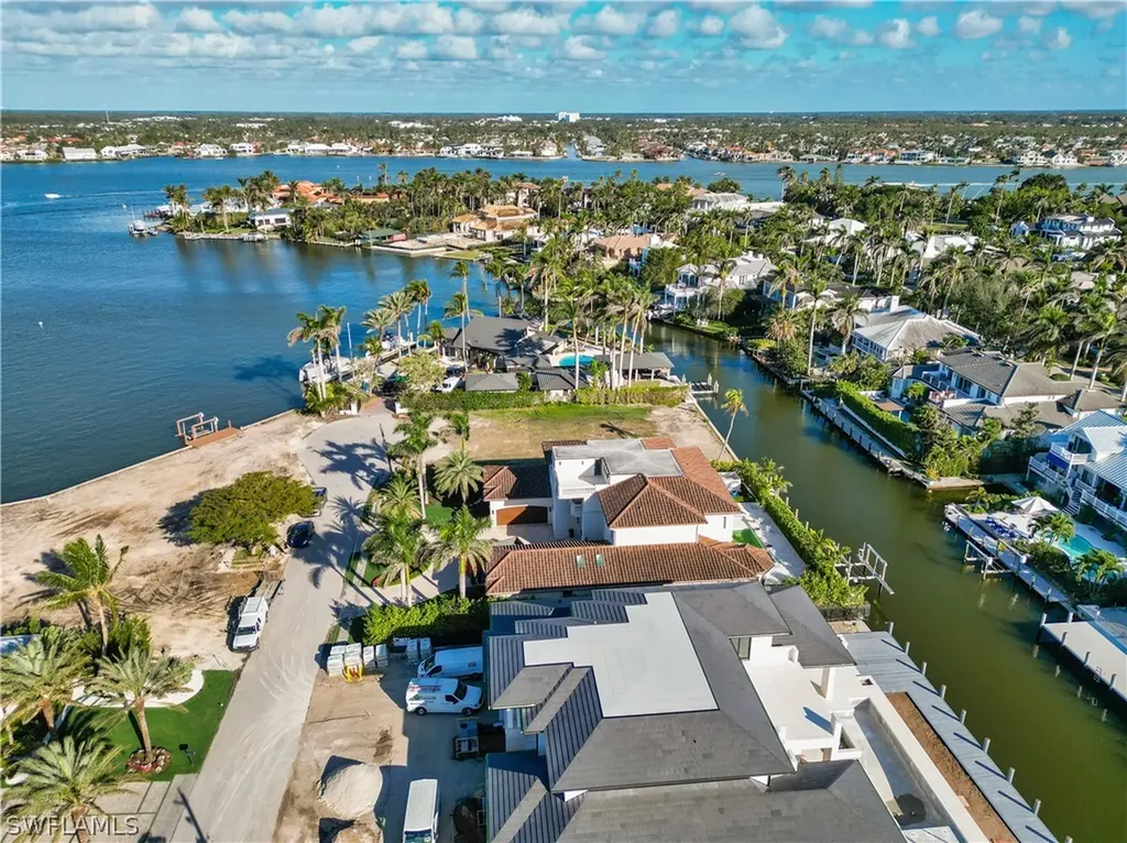 754 16th Avenue S Naples FL 34102