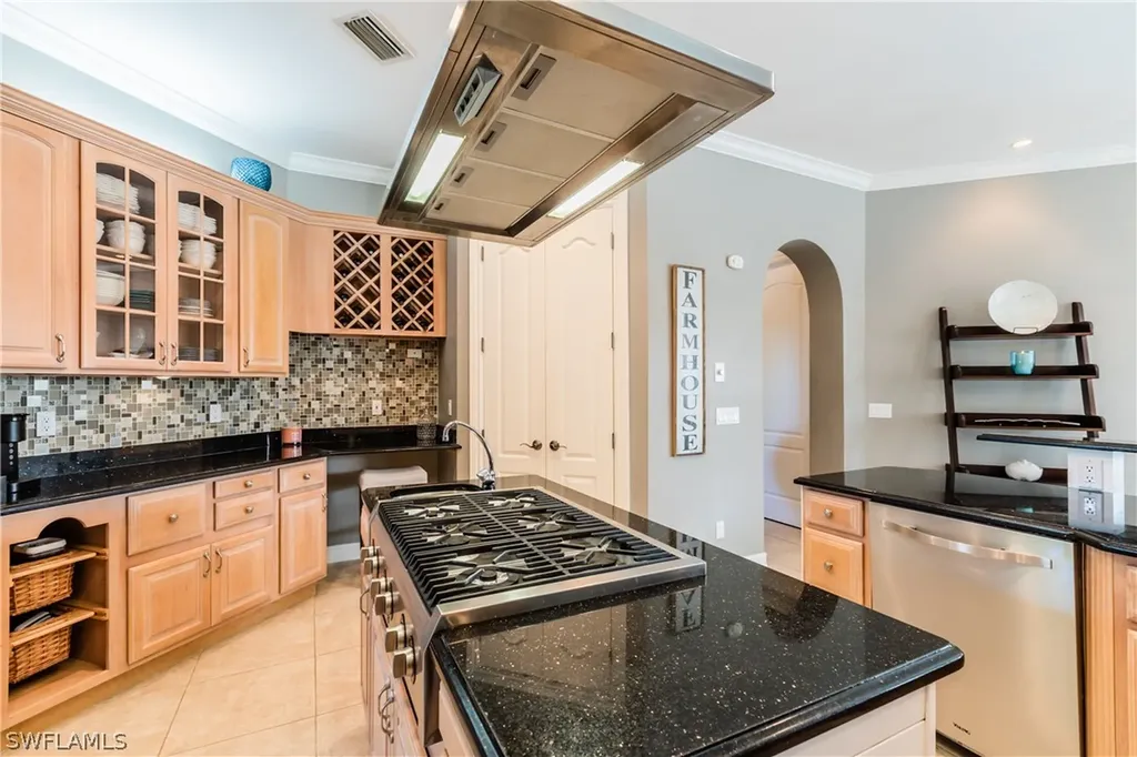 535 Inlet Drive Marco Island FL 34145