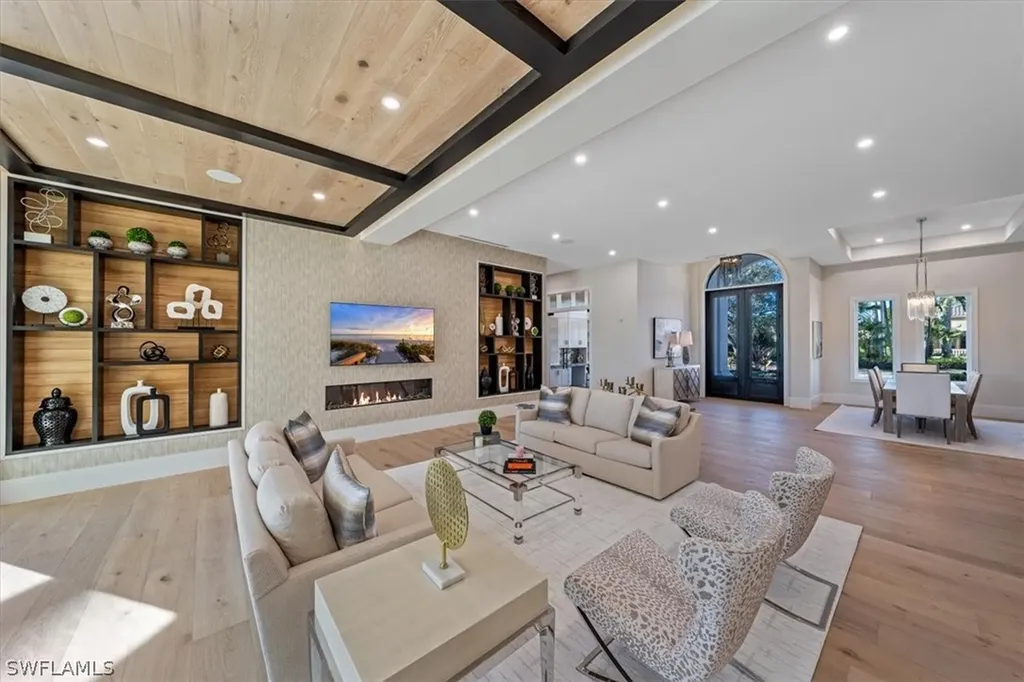 28901 Girard Terrace Naples FL 34119