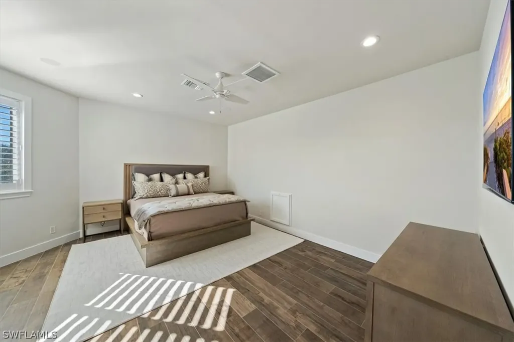 28901 Girard Terrace Naples FL 34119