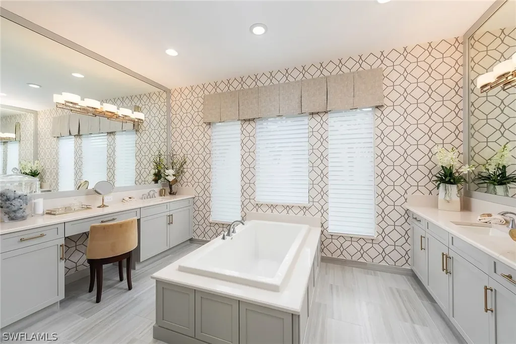 12095 Triton Way Naples FL 34120