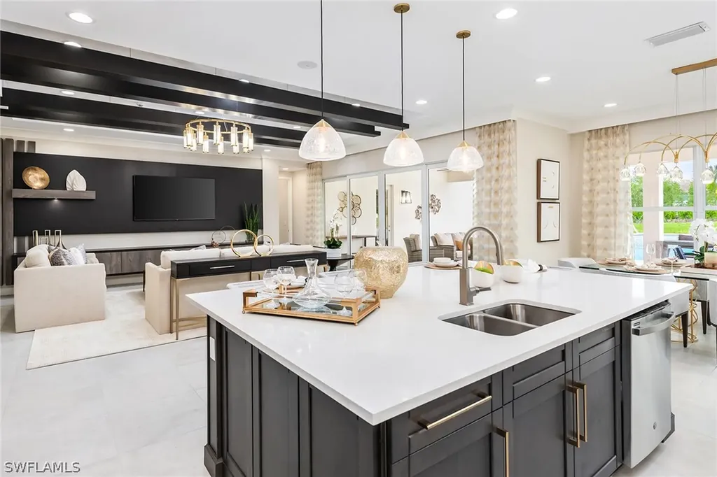 12095 Triton Way Naples FL 34120