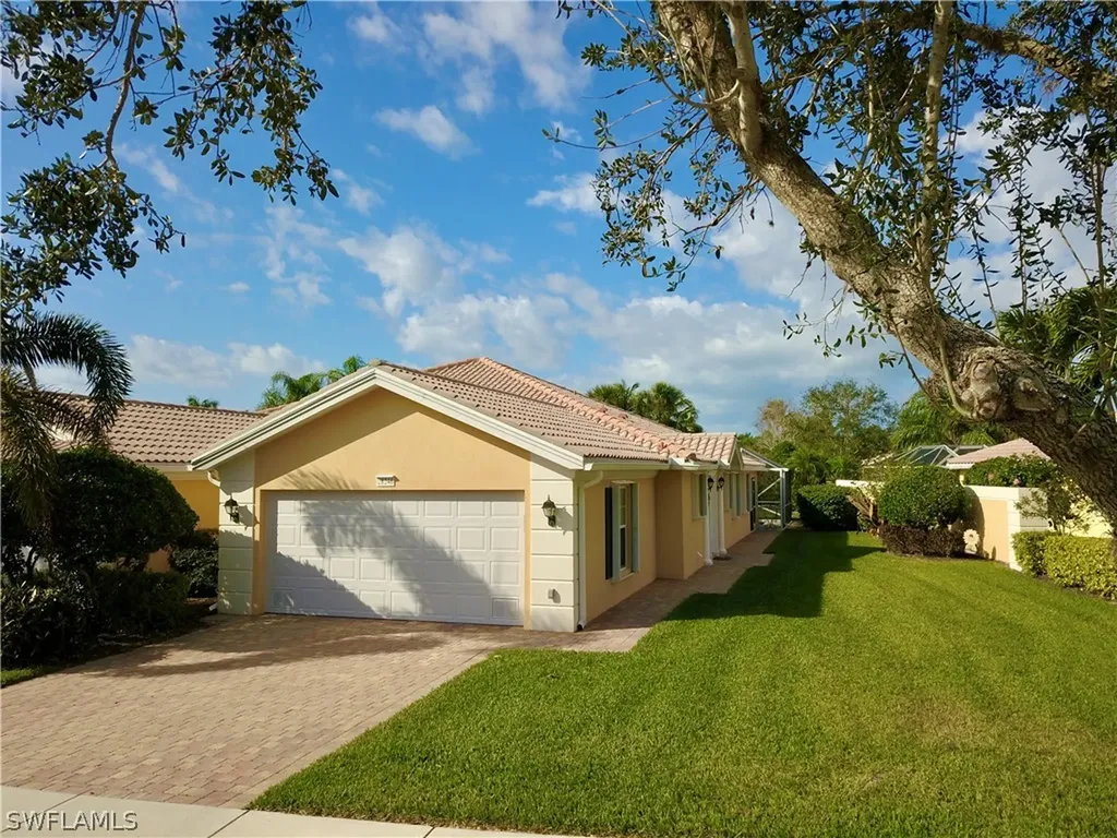 28246 Islet Trail Bonita Springs FL 34135
