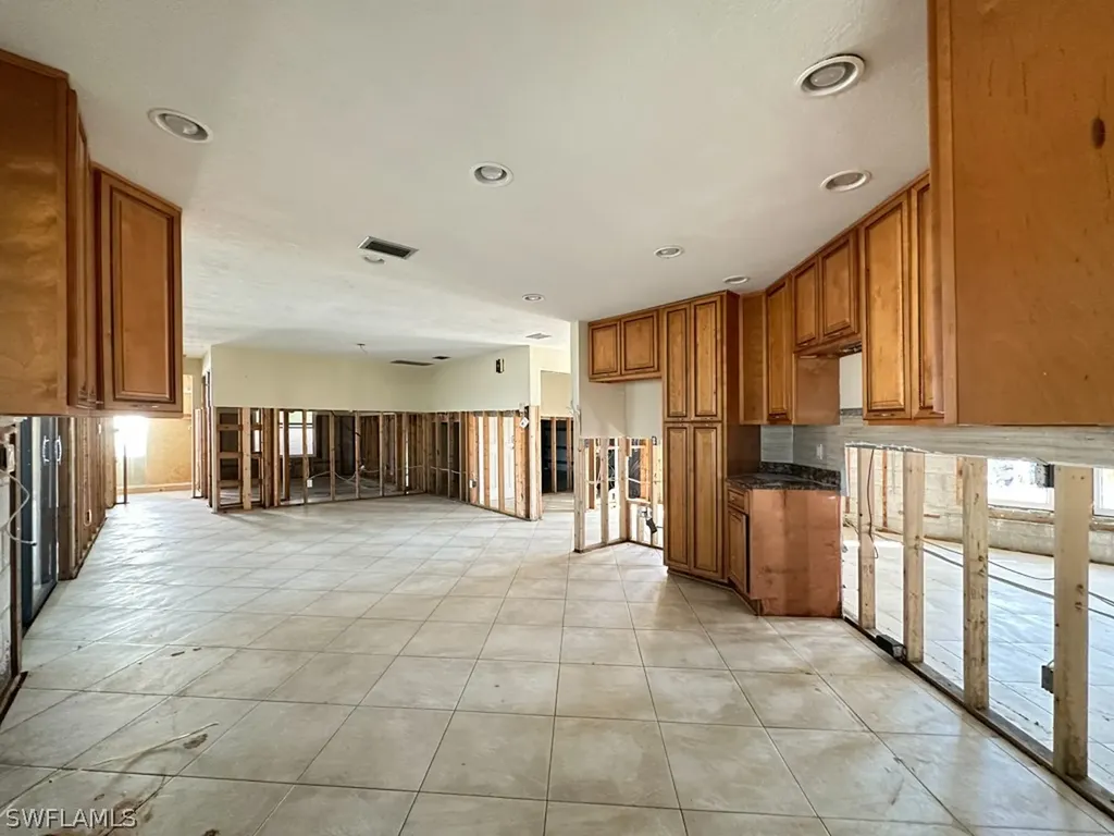 1073 Sand Castle Road Sanibel FL 33957
