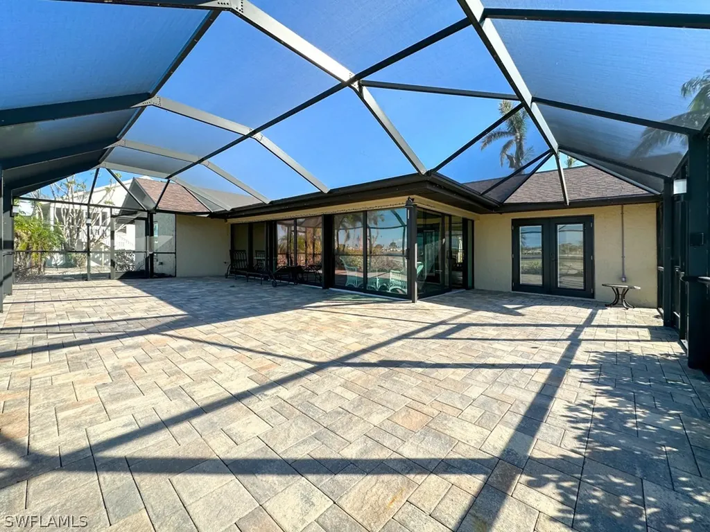 1073 Sand Castle Road Sanibel FL 33957