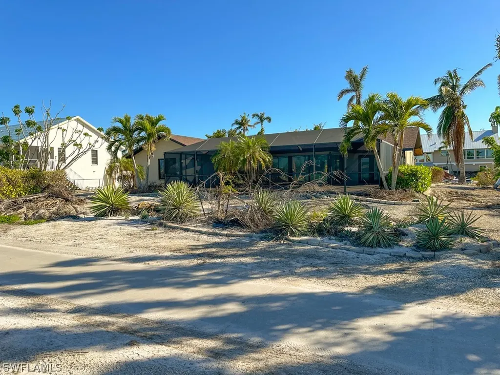 1073 Sand Castle Road Sanibel FL 33957