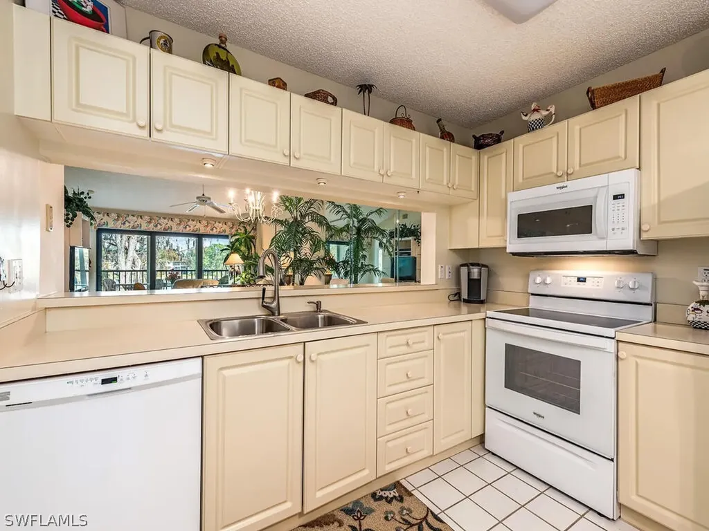 5716 Deauville Circle Naples FL 34112
