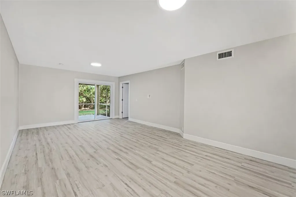 7797 Esmeralda Way Naples FL 34109