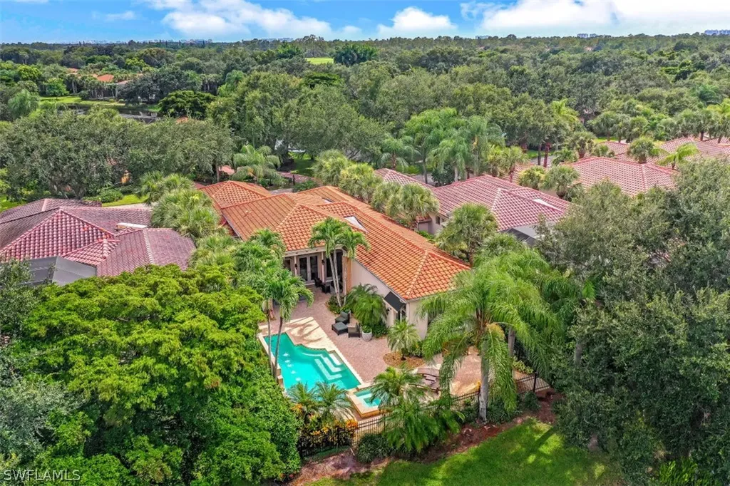 15655 Villoresi Way Naples FL 34110