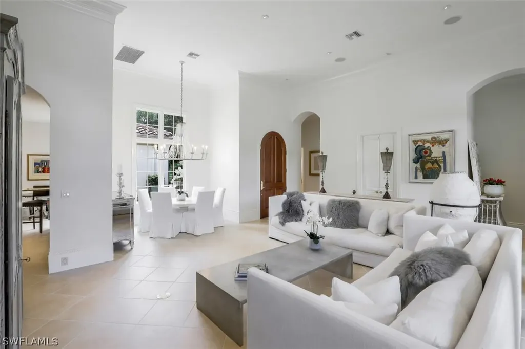 15655 Villoresi Way Naples FL 34110