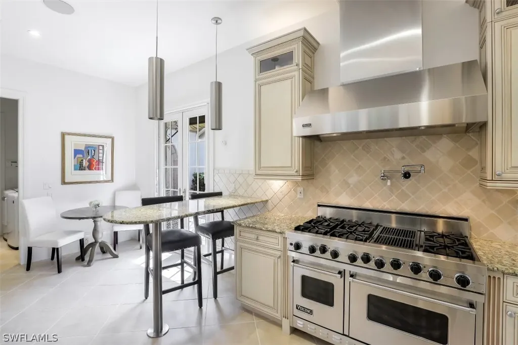 15655 Villoresi Way Naples FL 34110