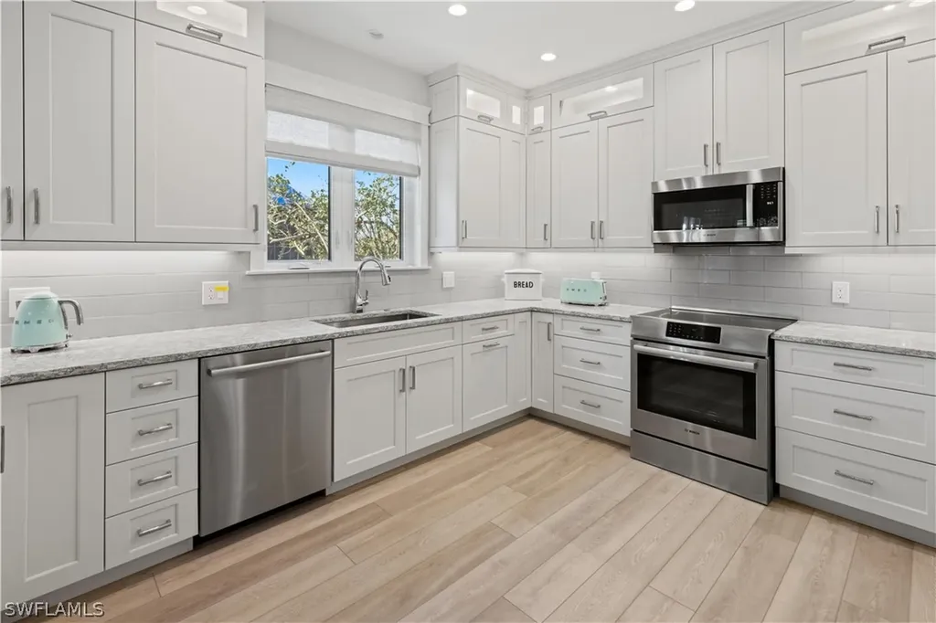 5294 Umbrella Pool Road Sanibel FL 33957