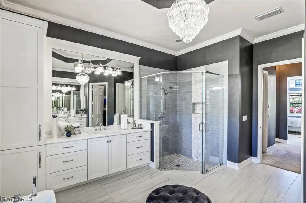 2700 Crystal Way Naples FL 34119