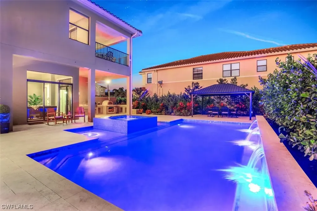2700 Crystal Way Naples FL 34119