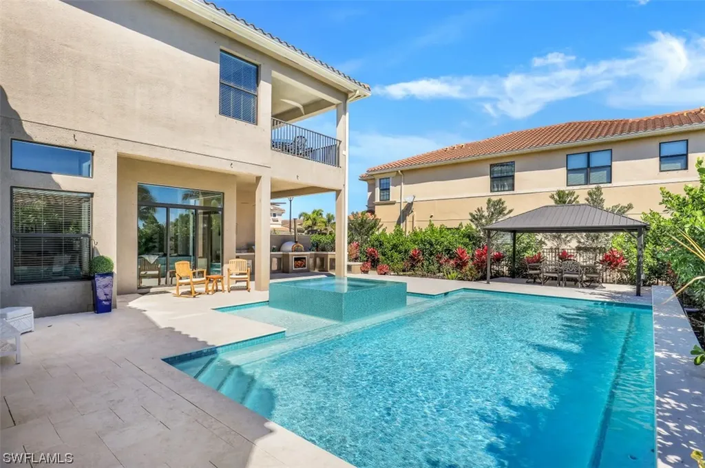 2700 Crystal Way Naples FL 34119