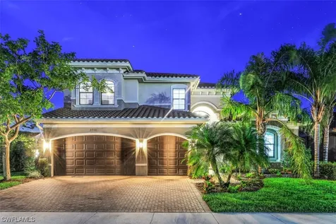2700 Crystal Way Naples FL 34119