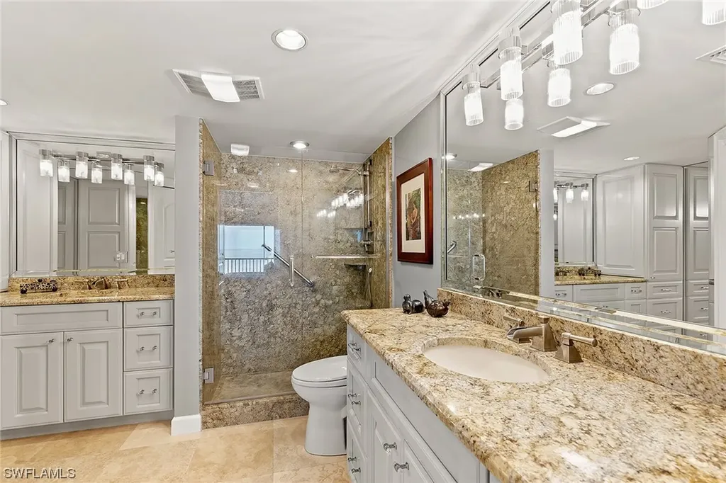 2171 Gulf Shore Boulevard N Naples FL 34102