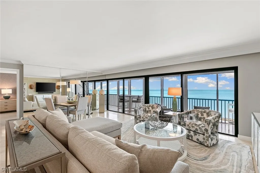 2171 Gulf Shore Boulevard N Naples FL 34102
