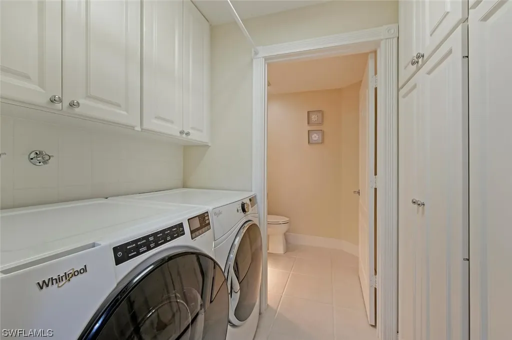 6304 Towncenter Circle Naples FL 34119