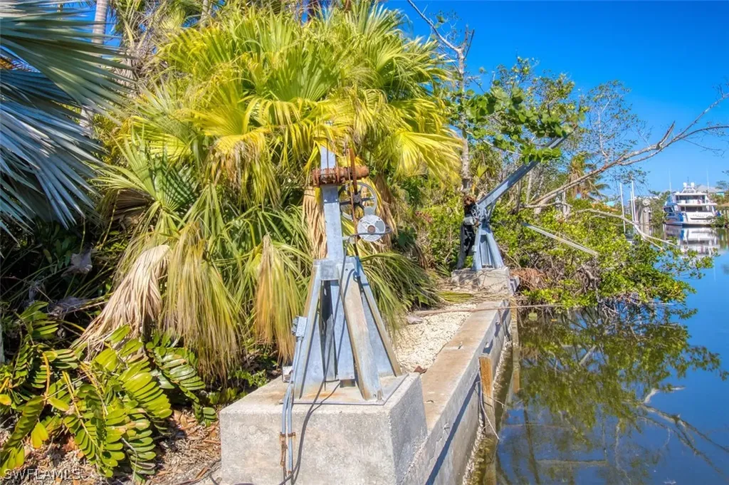 1700 Dixie Beach Boulevard Sanibel FL 33957