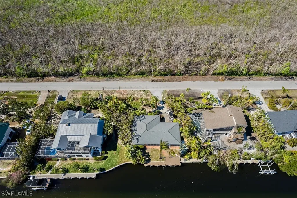 1700 Dixie Beach Boulevard Sanibel FL 33957