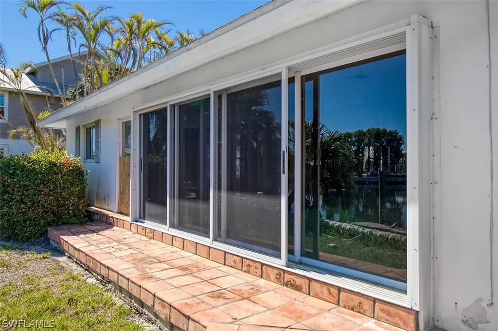 1700 Dixie Beach Boulevard Sanibel FL 33957